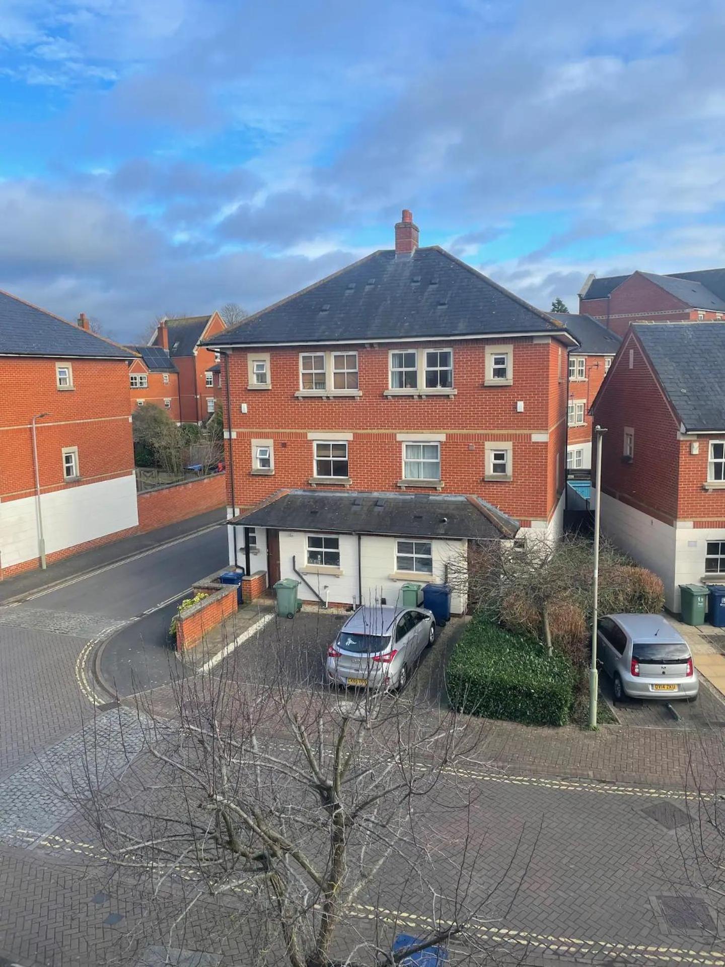 Vakantiehuis Spacious 4-bedroom Townhouse In The Center With Free Parking Oxford